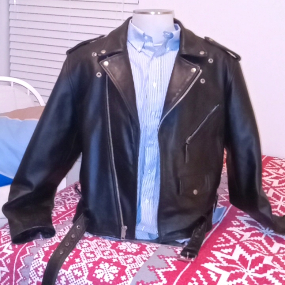 JR Leather Apparel. Men's leather jacket, EUC. sz. 50